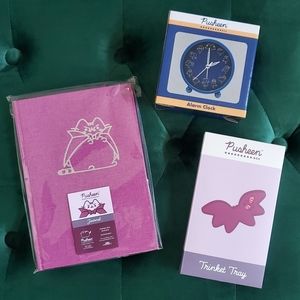 Pusheen Box Fall Exclusives - Halloween Vampire Zodiac Theme